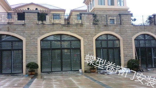 蝶型卷簾門(mén)安裝案例展示