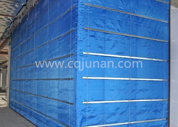 特級(jí)無(wú)機(jī)布折疊提升式防火卷簾門(mén)圖